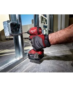 Milwaukee M18 FUEL™ 1/4" Hex Impact Driver Kit 18 Milwaukee M18 FUEL™ 1/4" Hex Impact Driver Kit -Tools Sales 2853 22 8