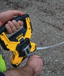 DEWALT 100 FT. FIBERGLASS LONG TAPE 3/4" -Tools Sales 8912733 5