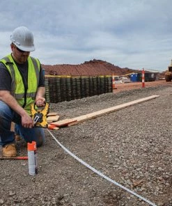 DEWALT 100 FT. FIBERGLASS LONG TAPE 3/4" -Tools Sales 8912733 6