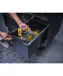 DEWALT 700 Series 41in 9 Drawer Rolling Tool Cabinet 9 DEWALT 700 Series 41in 9 Drawer Rolling Tool Cabinet -Tools Sales dwst24190 f3